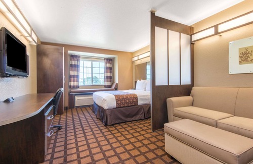 Gunter Afs Hotel | Convenient Microtel Inn & Suites, Kid-Friendly Amenities