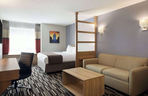 Val-d'Or Hotel | Relax at Microtel Inn & Suites Val-d Or with Pool & Spa
