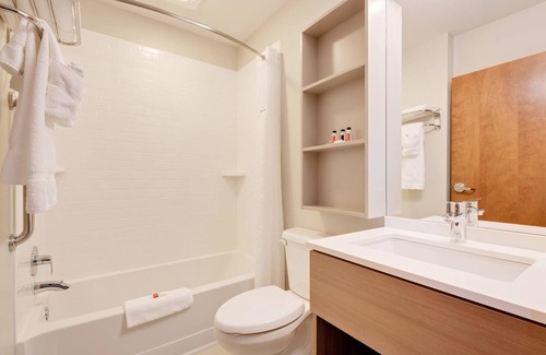 Clarion Hotel | Exceptional Microtel Inn & Suites in Clarion with Free Breakfast