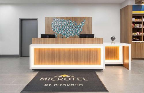 Macedon Hotel | Comfortable Microtel Inn & Suites with Hot Tub & Breakfast