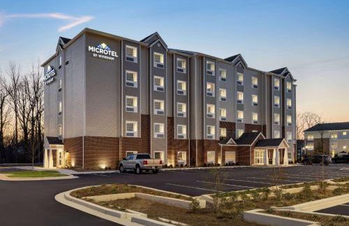 Gambrills Hotel | Pet-Friendly Microtel Inn & Suites in Gambrills - 8/10 Rating