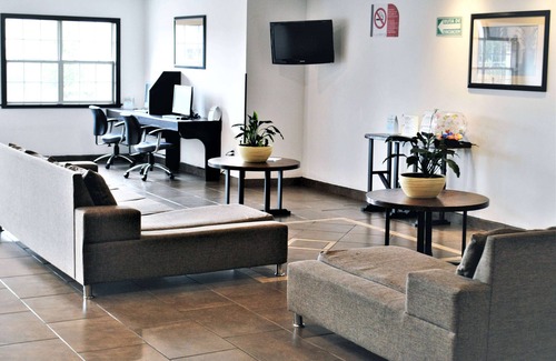 Toluca Hotel | Comfortable Stay at Microtel Inn & Suites Toluca