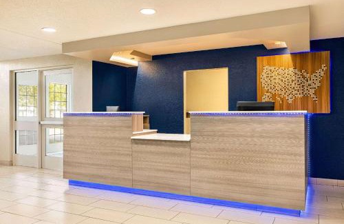 New Ulm Hotel | Comfortable Stay at Microtel Inn & Suites New Ulm