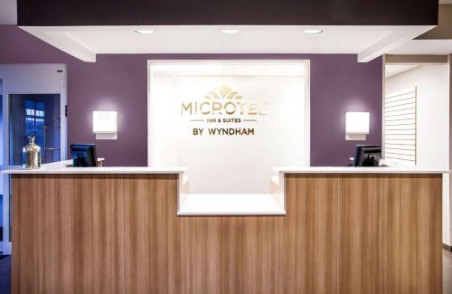 Naples Hotel | Relaxing Stay at Microtel Inn & Suites Vernal/Naples