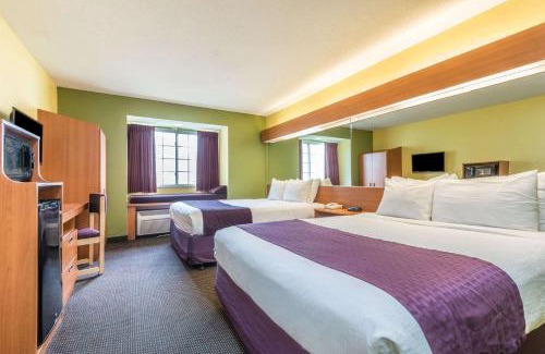 Auburn Hotel | Discover Comfort at Microtel Inn & Suites in Auburn