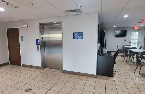 Hoover Hotel | Affordable Microtel Inn & Suites in Hoover/Birmingham