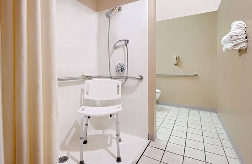 Joplin Hotel | Comfortable Stay at Microtel Inn & Suites Joplin with Pool
