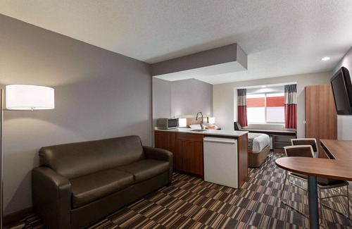 Tifton Hotel | Comfortable Stay at Microtel Inn & Suites in Tifton