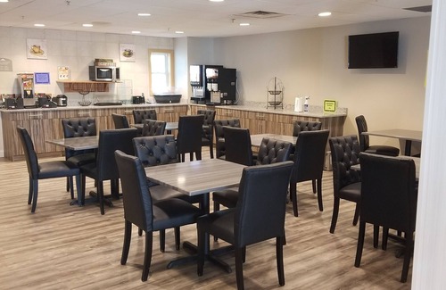 York Hotel | Eco-Friendly Comfort at Microtel Inn & Suites York
