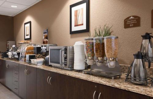 Cotulla Hotel | Cozy Microtel Inn & Suites Cotulla: Family and Pet Friendly