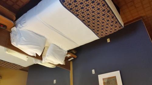 Kearney Hotel | Pet-Friendly Microtel Inn & Suites in Kearney - 8.5/10 Rating