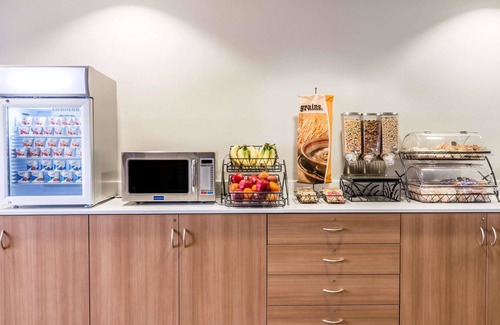 Beaver Falls Hotel | Quality Stay at Microtel Inn & Suites Beaver Falls