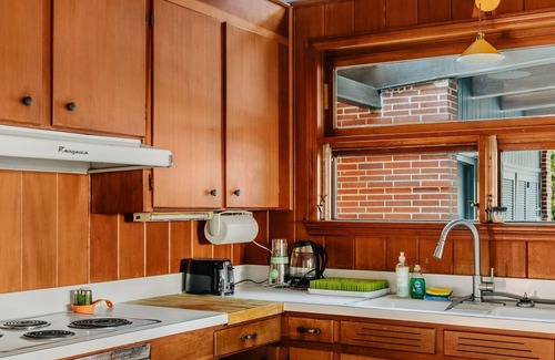 Wade Hampton House | Discover Mid Century Modern Gem 3 Miles from Downtown Greenville