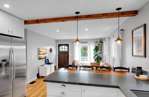 Eagle Rock House | Remarkable Mid-Century Modern Craftsman Hillside Retreat