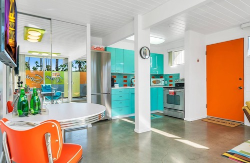 Twin Palms Condo | Mid Century Modern Villa Condo with Pool & Spa in Palm Springs