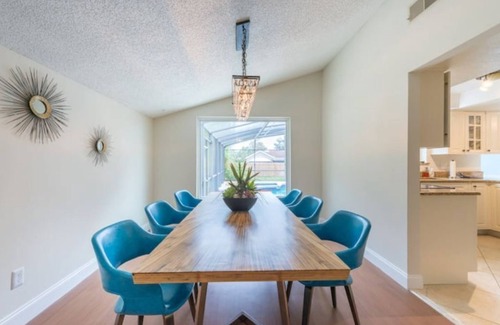 Orlando House | Mid-century Modern Villa with Pool, 10/10 Guest Rated