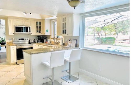 Orlando House | Mid-century Modern Villa with Pool, 10/10 Guest Rated