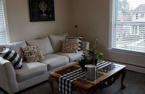 Forty Fort Apartment | Ideal Mid-Term Rental: 2-Bedroom Apartment for Professionals