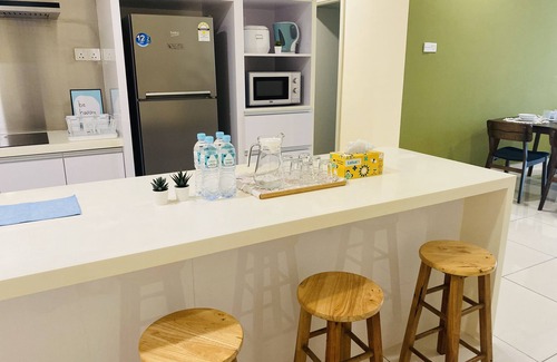 Central District Apartment | Comfortable Stay at Mid Valley Mosaic Southkey High Floor