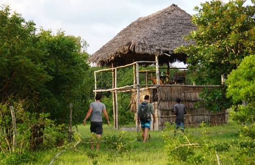 Gede House | Nature Escape at Mida Creek with Pool & Lake Views