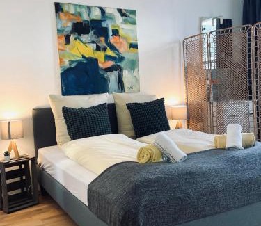 Freiburg im Breisgau House | Budget-Friendly Mida Gästehaus with Kitchen Amenities
