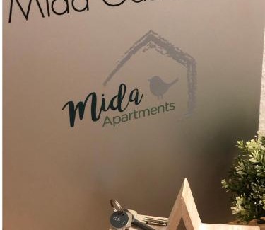 Freiburg im Breisgau House | Budget-Friendly Mida Gästehaus with Kitchen Amenities