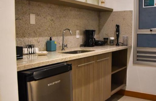 Jacarepagua Apartment | Top-Rated Midas 712: Pool, Breakfast & Netflix Await