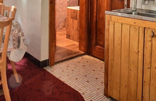 Grimentz Apartment | Cozy Flat for Families: Kitchen, Pet-Friendly & Great Space