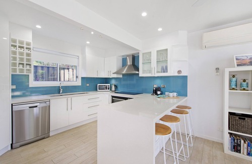 Lake Cathie House | Experience Middle Rock Beach House: Oceanfront Bliss Awaits