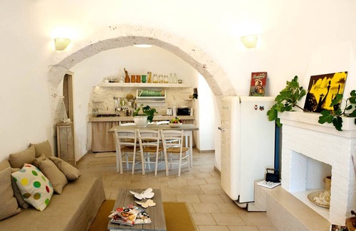 Cisternino House | Tranquil Trulli Retreat with Pool and Ocean Views