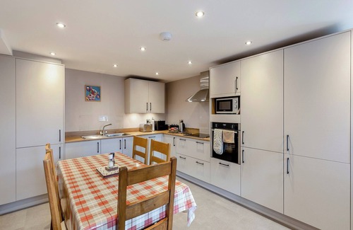 Litton Cottage | Cozy 2-Bedroom Stay in Litton, Near Buxton for Families