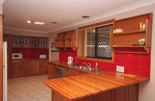 Lake Cathie House | Beachside Middlerock Retreat with Ocean View & Pool Access