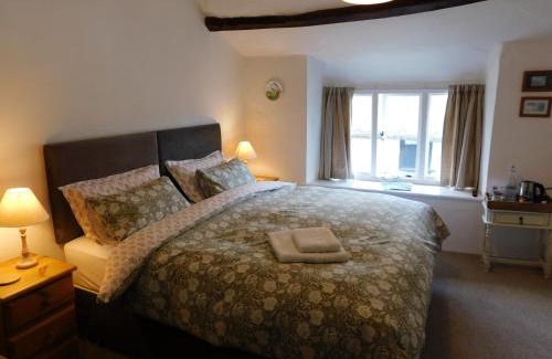 East Portlemouth Bed & Breakfast | Guest Rated 9.7: Middletown Farmhouse B&B with Breakfast