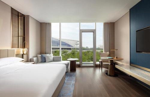 Foshan Hotel | Discover Midea Shunde: A 5-Star Family-Friendly Retreat