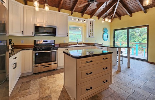 Estate Glucksberg and Grunwald Villa | Experience Midnight Sun Villa: 2 Bedroom Suite with Views