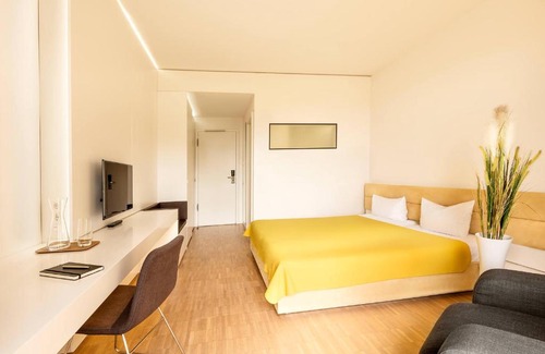 Dossenheim Hotel | Discover Midori - The Green Guesthouse with Family-Friendly Perks