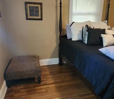 Memphis House | Midtown Getaway: Guest Rated 10/10 with Pet-Friendly Perks