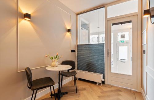Amsterdam West Apartment | Budget-Friendly Midtown Hotel Twin Studio for Your Stay