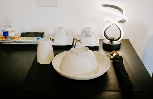 Midtown Apartment | Midtown Houston Studio with Fast Wifi and Breakfast Included