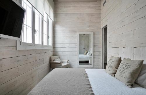 Dreta de l'Eixample Apartment | Stylish Midtown Apartments by Sweett - Family-Friendly Retreat