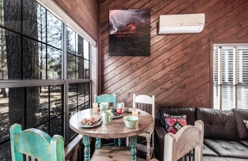 Ruidoso House | Spacious Midtown Riverfront Complex with Hot Tubs & 10 Bedrooms