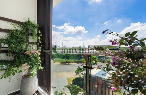 Phu My Hung Apartment | Discover Midtown The Peak By Dhome: Pet-Friendly Getaway