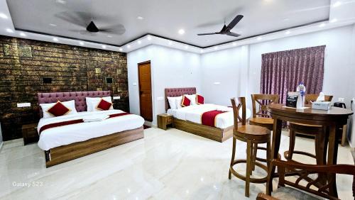 Mannarkkad House | Midway Crest Farmstay