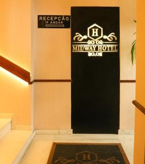 Lapa Hotel | Relaxing Retreat at Midway Motel - Breakfast Included