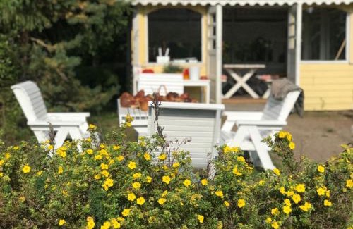 Lappeenranta House | Cozy Miekkalan Aitat: Pet-Friendly Retreats Await You