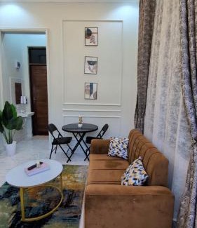 Dar es Salaam Apartment | MielzColored Apartment