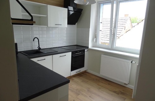 Czarnowasy Apartment | Pet-Friendly Mieszkania Pracowniczo-Turystyczne with Hot Tub
