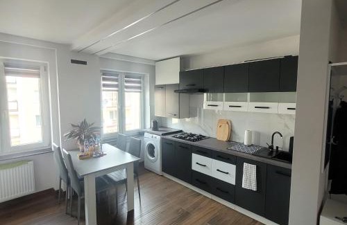 Lidzbark Warminski Apartment | Central Apartment - Guest Rated 9.8, Pet & Child Friendly