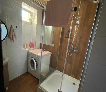 Uniejow House | Family-Friendly Stay at Mieszkanie na Osiedlu Siedemsetlecia