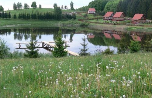 gmina Srokowo Apartment | Scenic Getaway: Rydzówka Lakefront with Private Beach